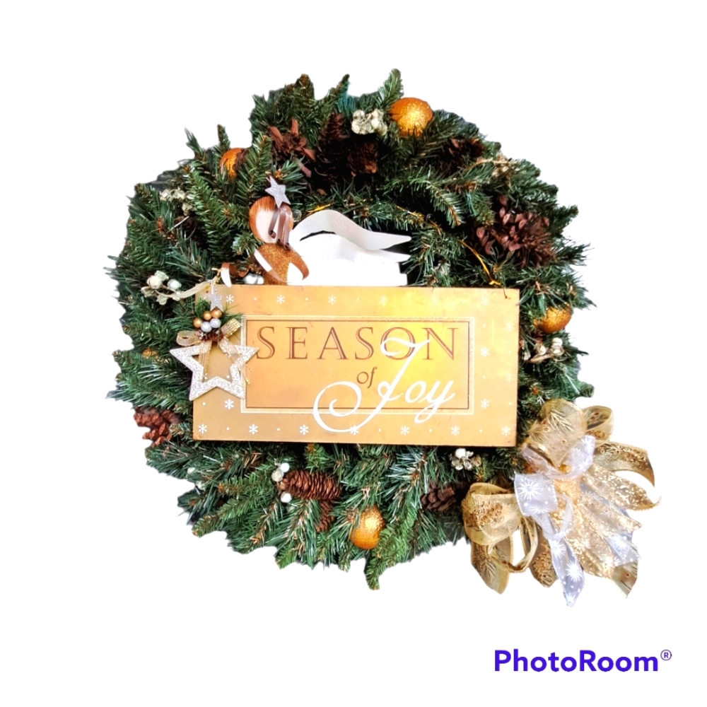 Christmas Holiday Wreath Artificial pine Large 24 in